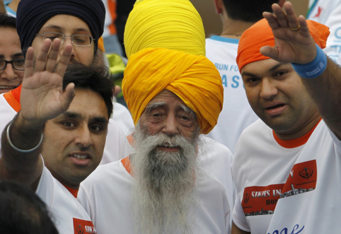 (FOTO) Poginuo legendarni indijski maratonac (114) koji je počeo da trči u 89. godini