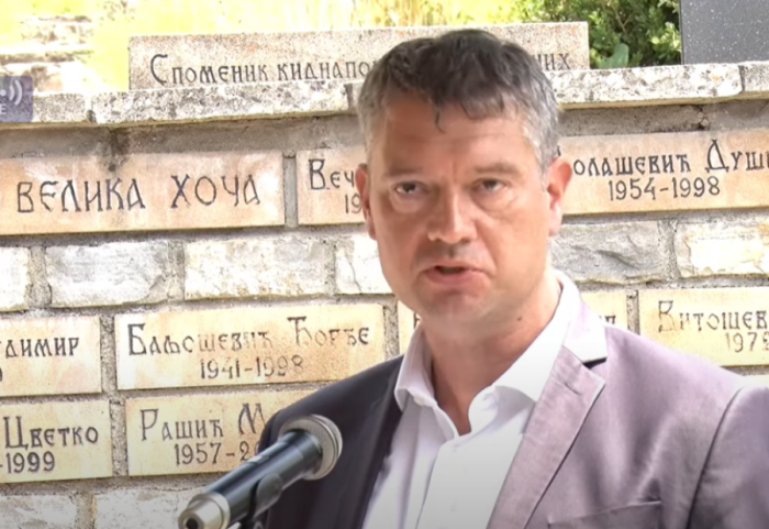"Sud može da donese odluku o deportaciji": Pomoćniku direktora Kancelarije za KiM određeno zadržavanje do 48 sati