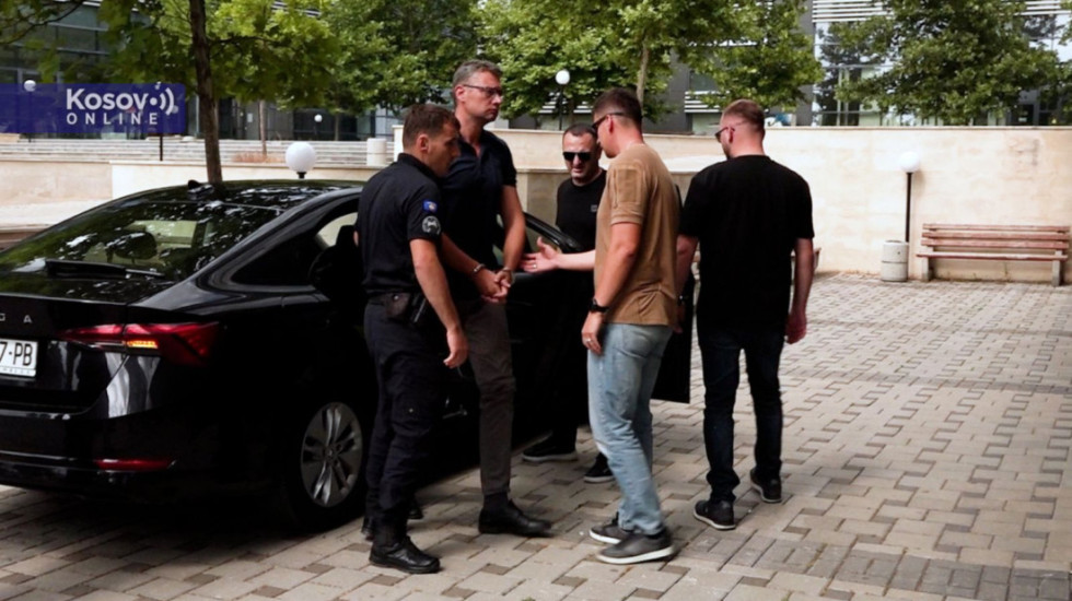 The assistant director of the Office for Kosovo and Metohija detained, sharp reactions from Serbian officials