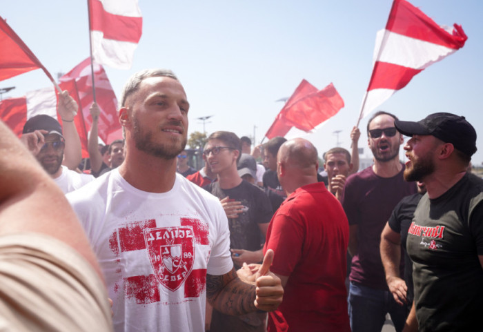 Arnautović potpisao dvogodišnji ugovor sa Zvezdom, nosiće broj 89