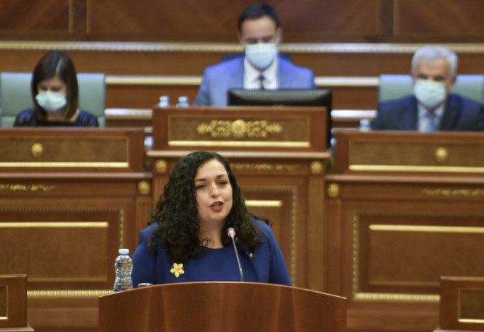 Vjosa Osmani traži odlaganje odluke o obavezi formiranja skupštine za 30 dana