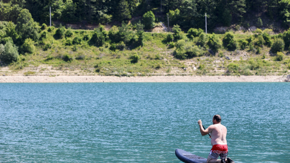 Sunčano i veoma toplo u Srbiji, temperatura do 38 stepeni