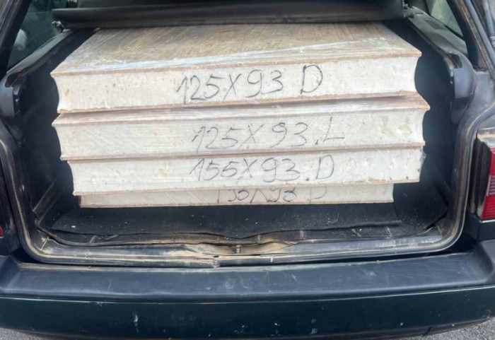 (FOTO) Uhapšen crnogorski državljanin (55) na auto-putu kod Beograda, u gepeku prevozio 60 kilograma marihuane