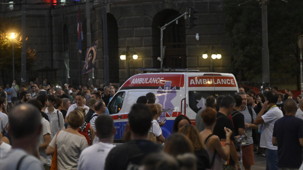SSP: Našeg poslanika Peđu Mitrovića pretuklo desetak batinaša