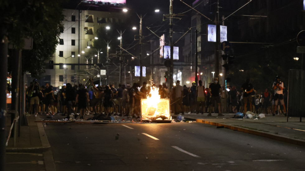 (FOTO/VIDEO) Psiholog za "Otvori oči": Nasilje sa društvenih mreža i TV ekrana pogađa mlade