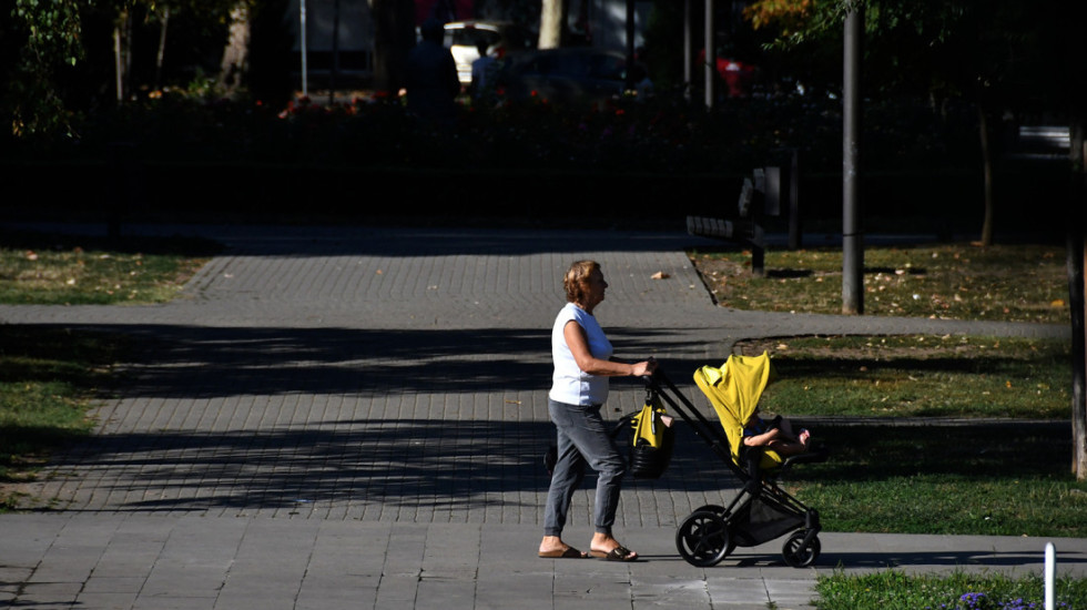 Ujutru i prepodne prolazno naoblačenje, popodne razvedravanje