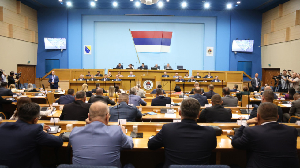 (FOTO/VIDEO) Referendum u Republici Srpskoj 25. oktobra: Na sednici Skupštine RS definisano referendumsko pitanje