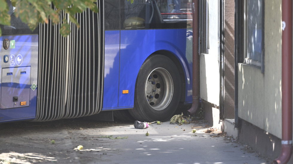 Tužilaštvo traži pritvor za vozača autobusa koji je u Zemunu pregazio devojku na pešačkom prelazu