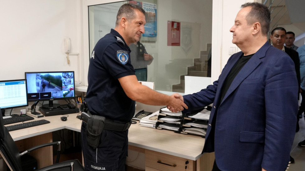 Dačić: Radićemo na povećanju broja policajaca