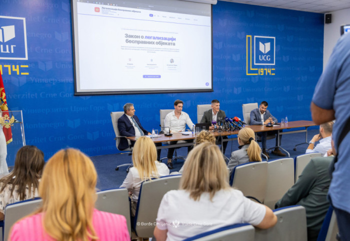 "Maša" preuzima šalter: Kako crnogorski chatbot pomaže oko legalizacije